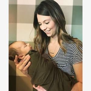 Meet your Posher, Thea